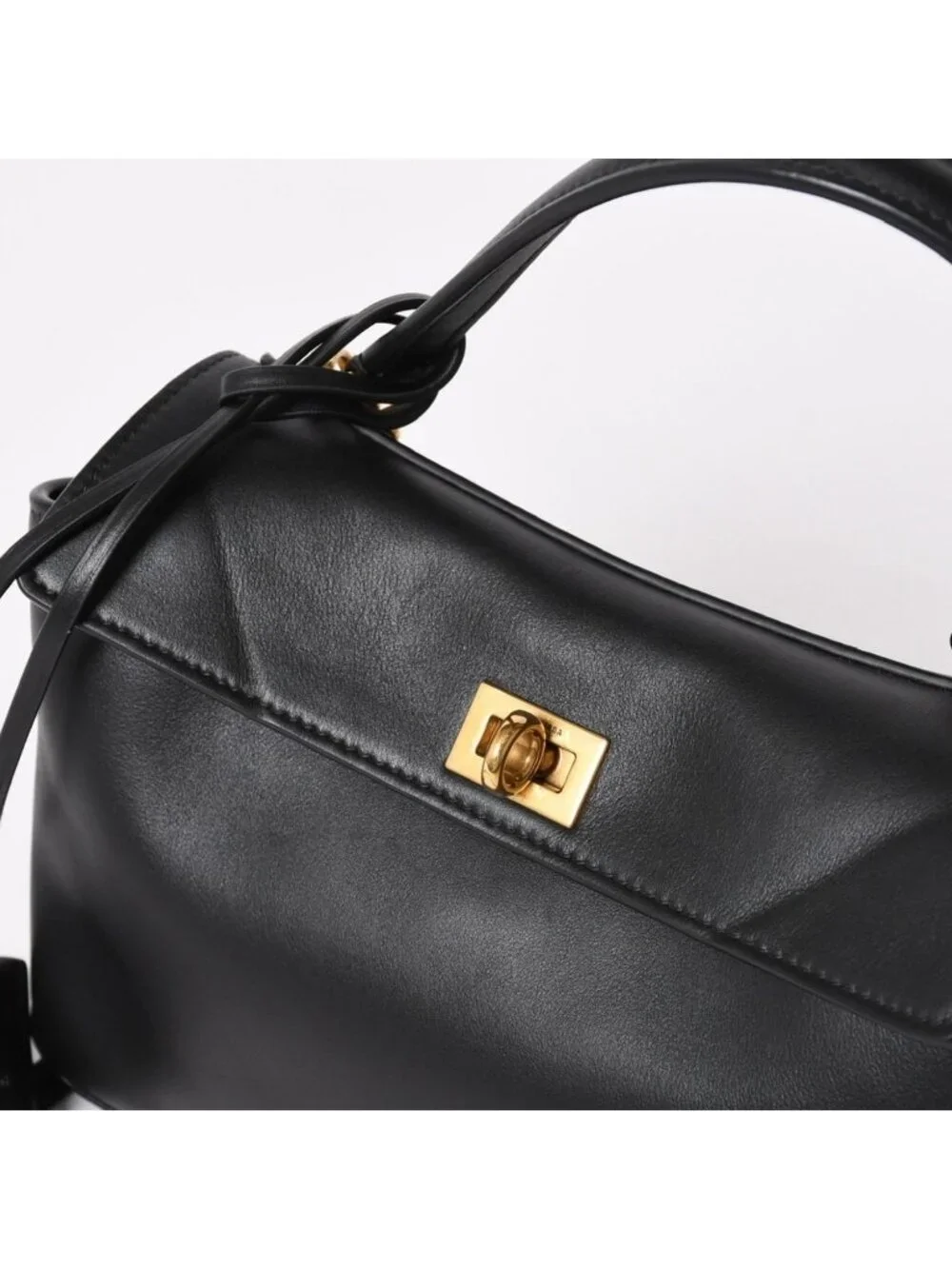 Balenciaga by authenticity black